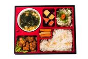 Bento gà sốt chua ngọt