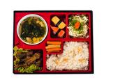 Bento bò cuốn nấm kim