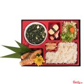 Bento cá hồi nướng