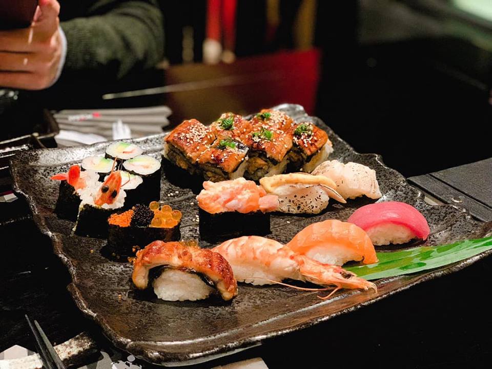 Sushi ship tận nhà